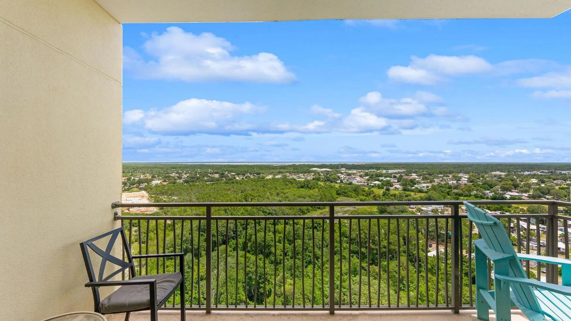 Origin 1605 - Two Bedroom - Partial Gulf View By Beach Haven Vacation Rentals Панама-Сити